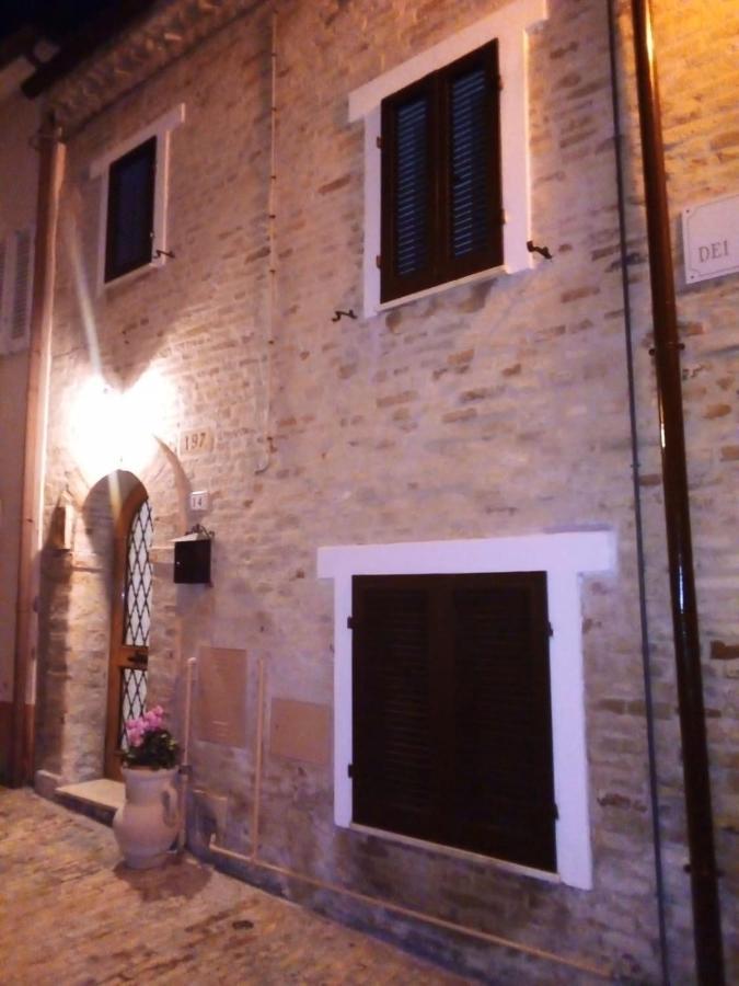 B&B Porta Girone Civitanova Alta Exterior photo